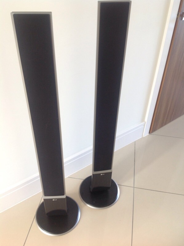 lg rear surround speakers